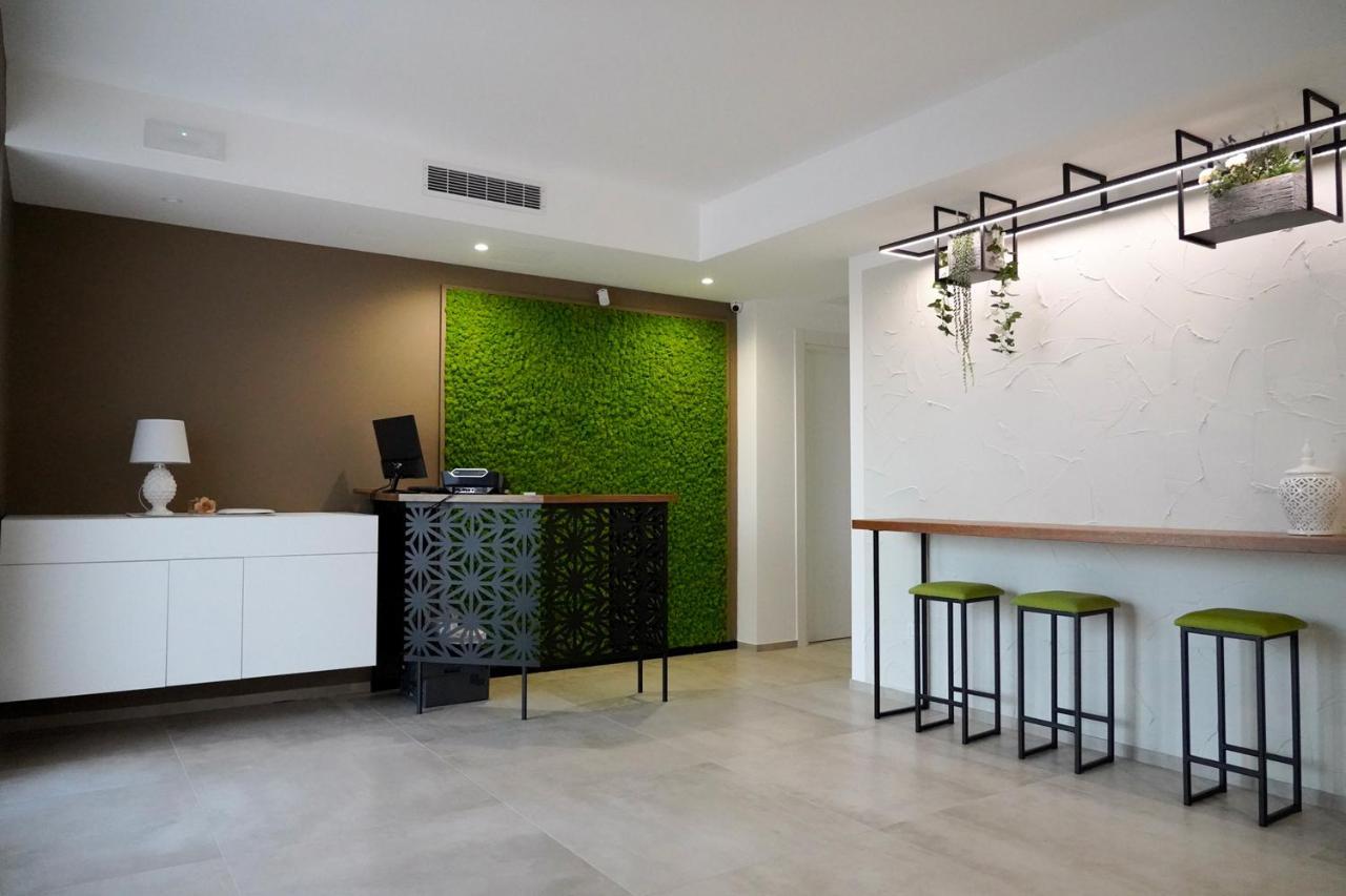 Bed & Breakfast Il Noce Salento Tourism Services